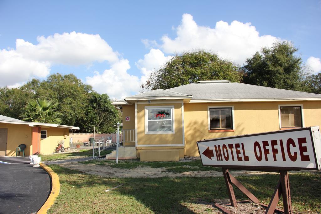 Prince Of Wales Motel Lake Wales Esterno foto