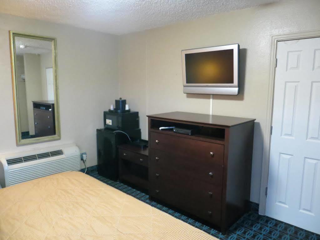 Prince Of Wales Motel Lake Wales Esterno foto